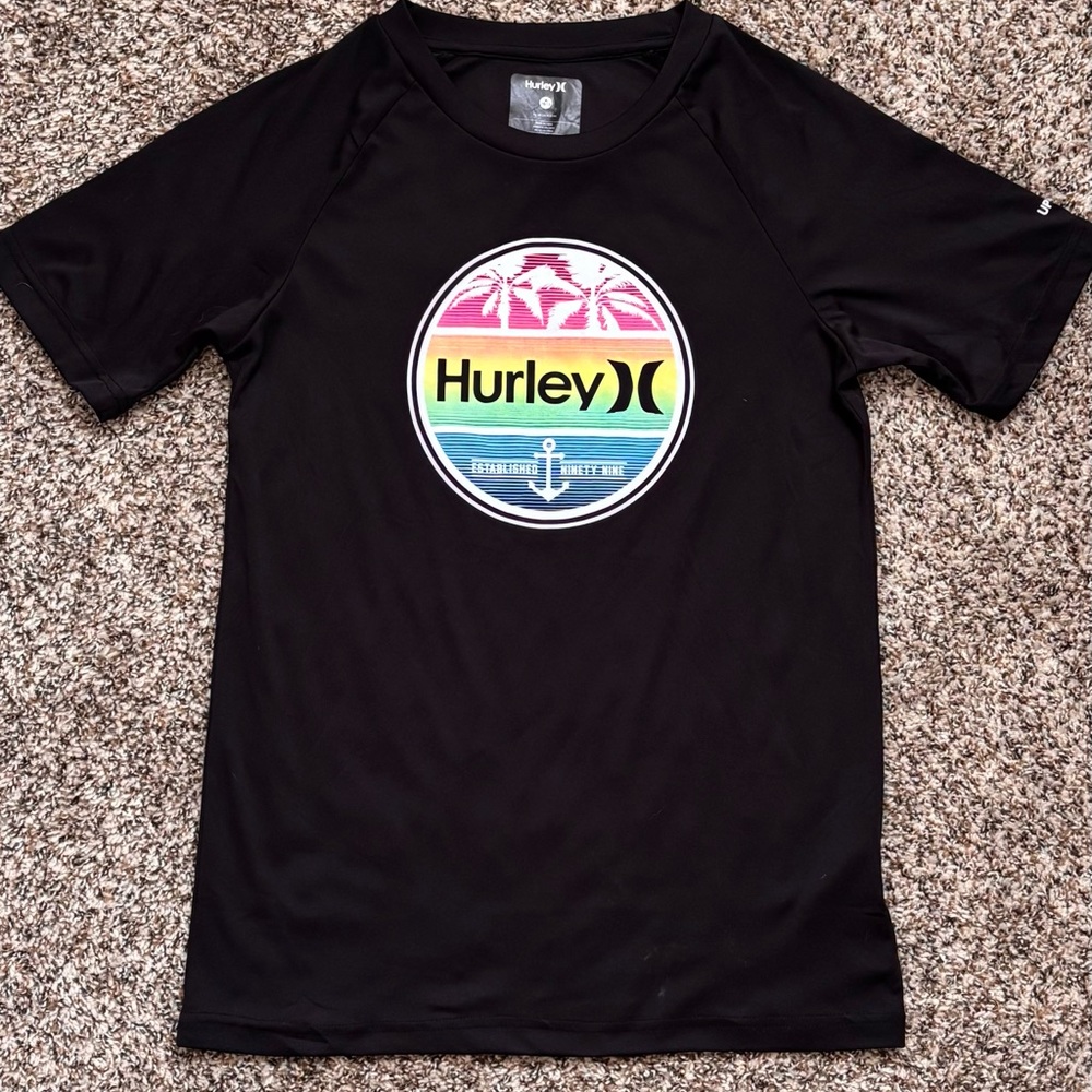 NWOT Boys Hurley Sun Tee. Size M (10/12)